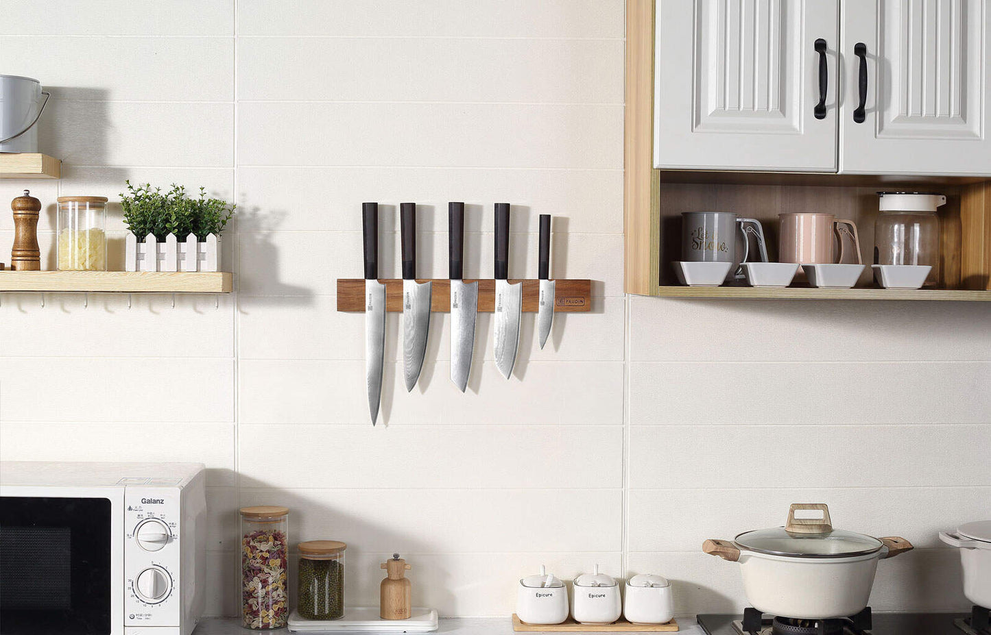 Magnetic Wall-Mounted Knife Display 18" Acacia Wood
